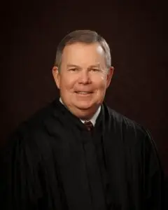 Picture of Justice Mike Lee